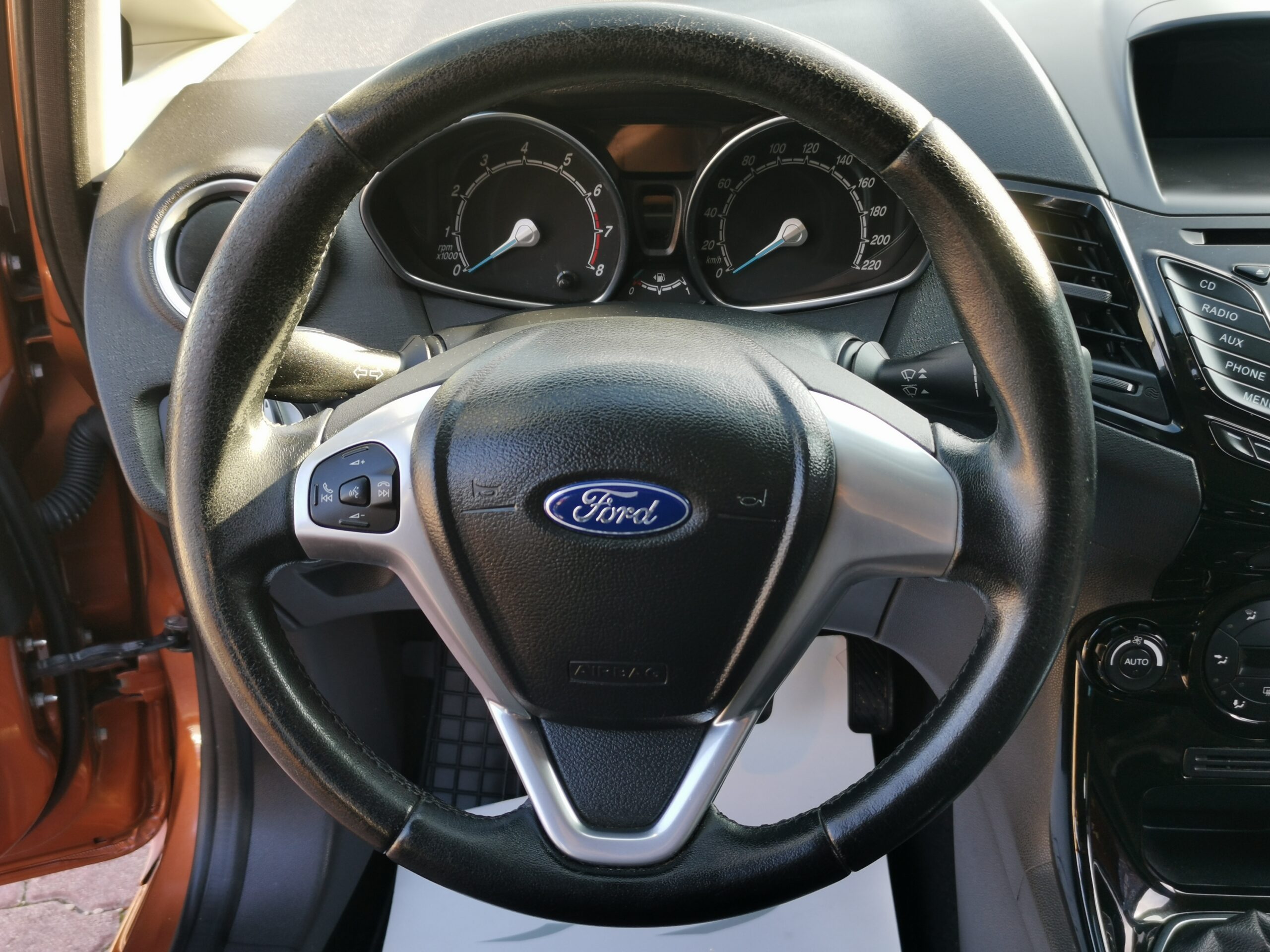 FORD FIESTA 1.4 Titanium MO.-i. DIGIT KLÍMA. PARKRADAR. ALUFELNI. KÖDLÁMPA