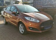 FORD FIESTA 1.4 Titanium MO.-i. DIGIT KLÍMA. PARKRADAR. ALUFELNI. KÖDLÁMPA