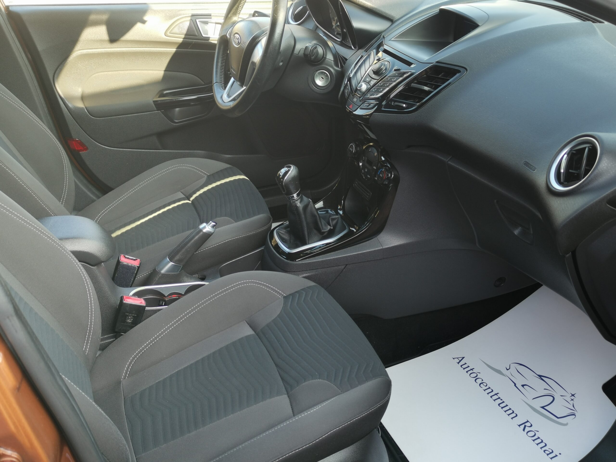 FORD FIESTA 1.4 Titanium MO.-i. DIGIT KLÍMA. PARKRADAR. ALUFELNI. KÖDLÁMPA