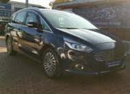 FORD S-MAX 1.5 EcoBoost Titanium MO.-i. 1. Tulaj. Szervizkönyv! FÉLBŐR BELSŐ. TEMPOMAT. ÜLÉSFŰTÉS. ALUFELNI