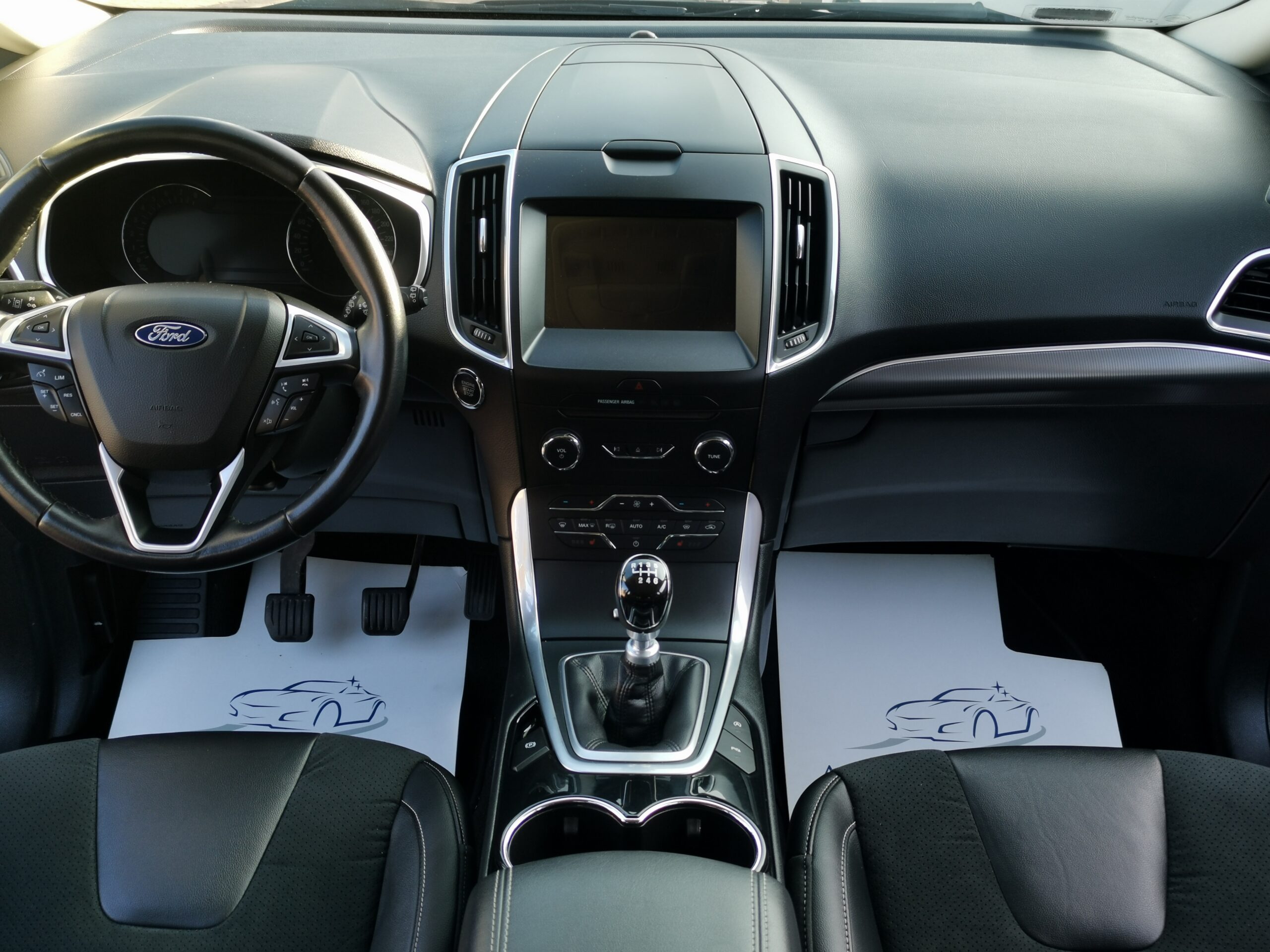 FORD S-MAX 1.5 EcoBoost Titanium MO.-i. 1. Tulaj. Szervizkönyv! FÉLBŐR BELSŐ. TEMPOMAT. ÜLÉSFŰTÉS. ALUFELNI