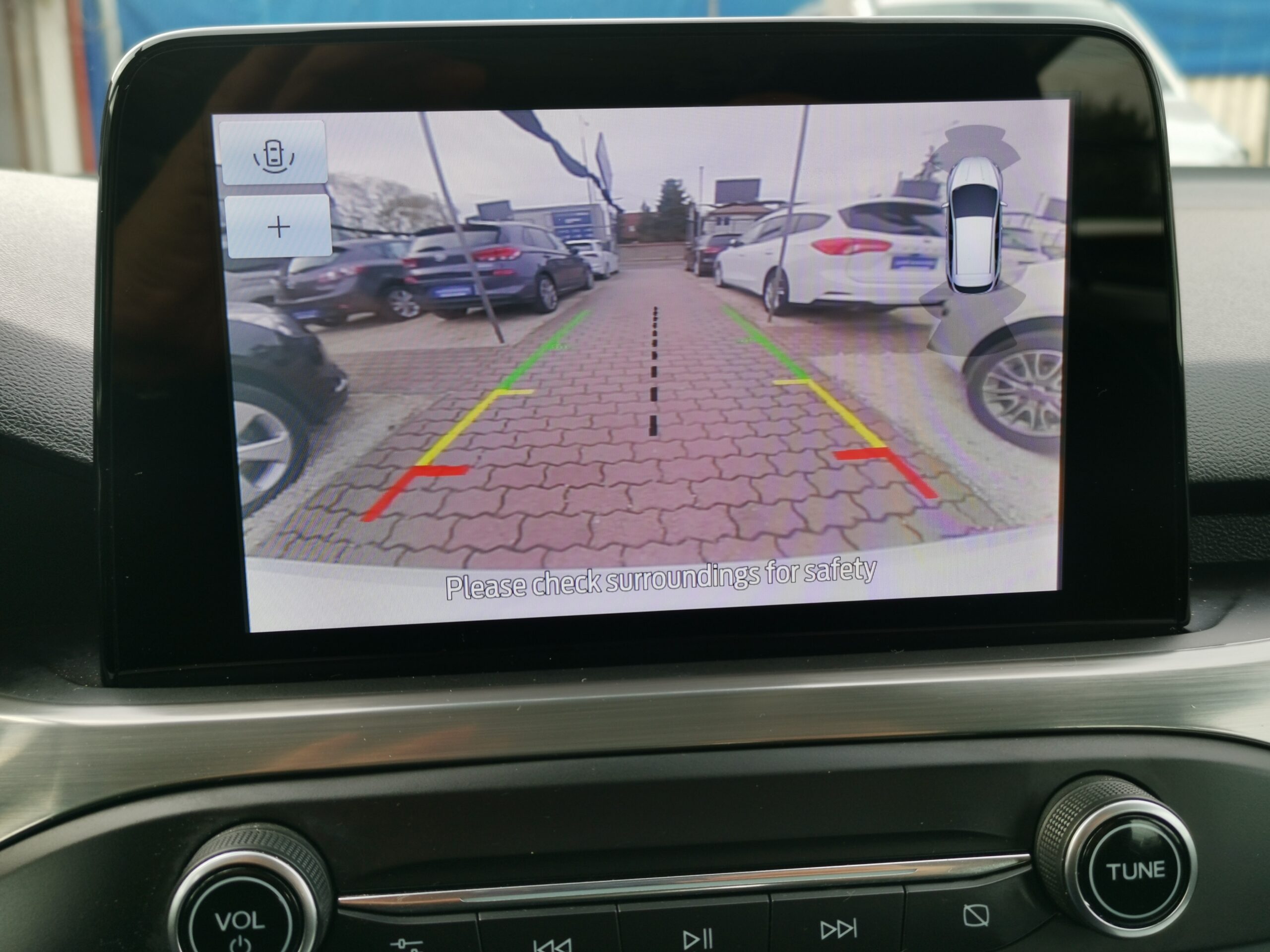 FORD FOCUS 1.0 EcoBoost mHEV Titanium MO.-i. 1. Tulaj. Szervizkönyv! NAVIGÁCIÓ. LED. TEMPOMAT. ÜLÉSFŰTÉS