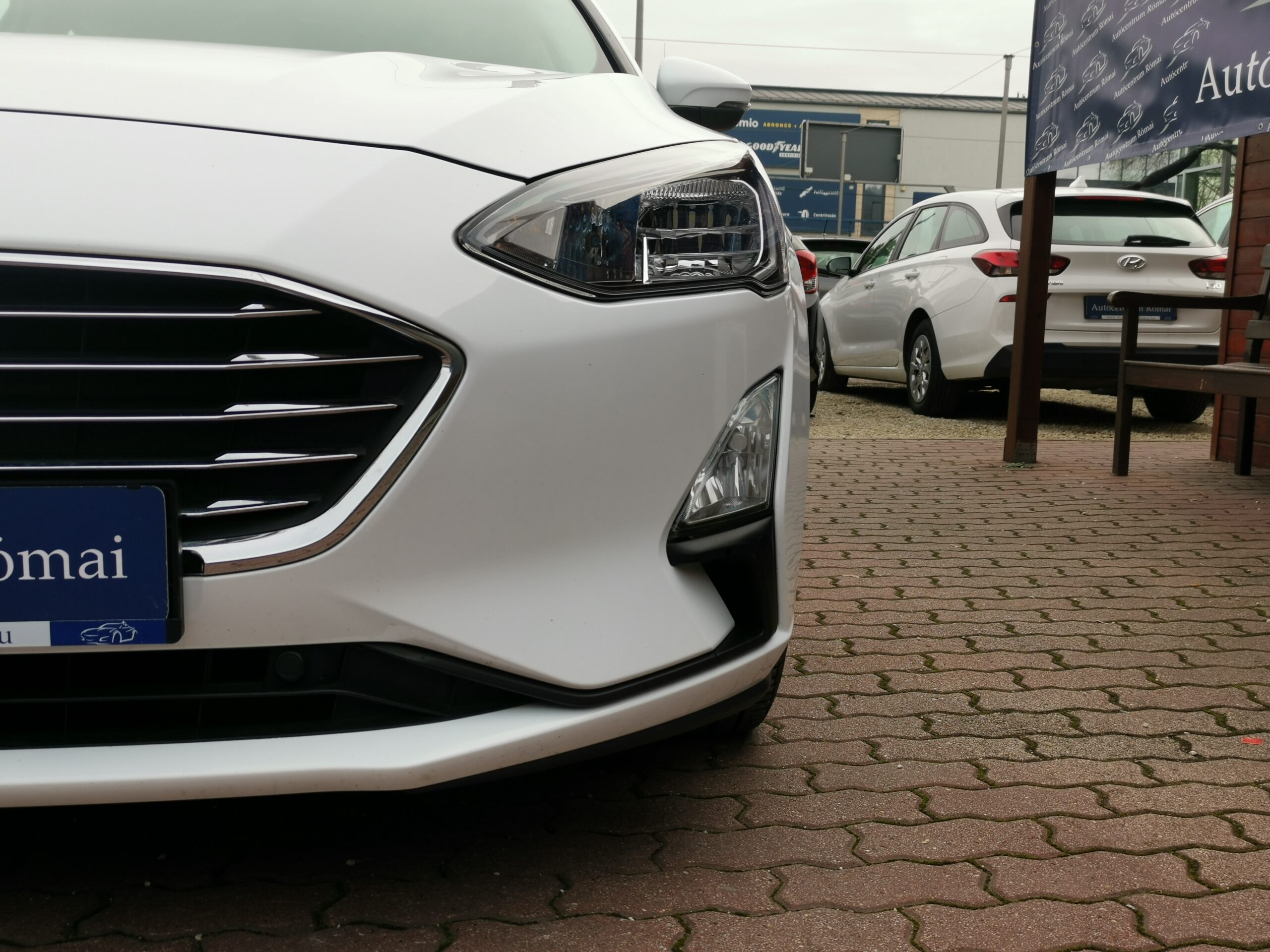 FORD FOCUS 1.0 EcoBoost mHEV Titanium MO.-i. 1. Tulaj. Szervizkönyv! NAVIGÁCIÓ. LED. TEMPOMAT. ÜLÉSFŰTÉS