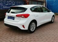 FORD FOCUS 1.0 EcoBoost mHEV Titanium MO.-i. 1. Tulaj. Szervizkönyv! NAVIGÁCIÓ. LED. TEMPOMAT. ÜLÉSFŰTÉS