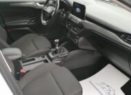 FORD FOCUS 1.0 EcoBoost mHEV Titanium MO.-i. 1. Tulaj. Szervizkönyv! NAVIGÁCIÓ. LED. TEMPOMAT. ÜLÉSFŰTÉS