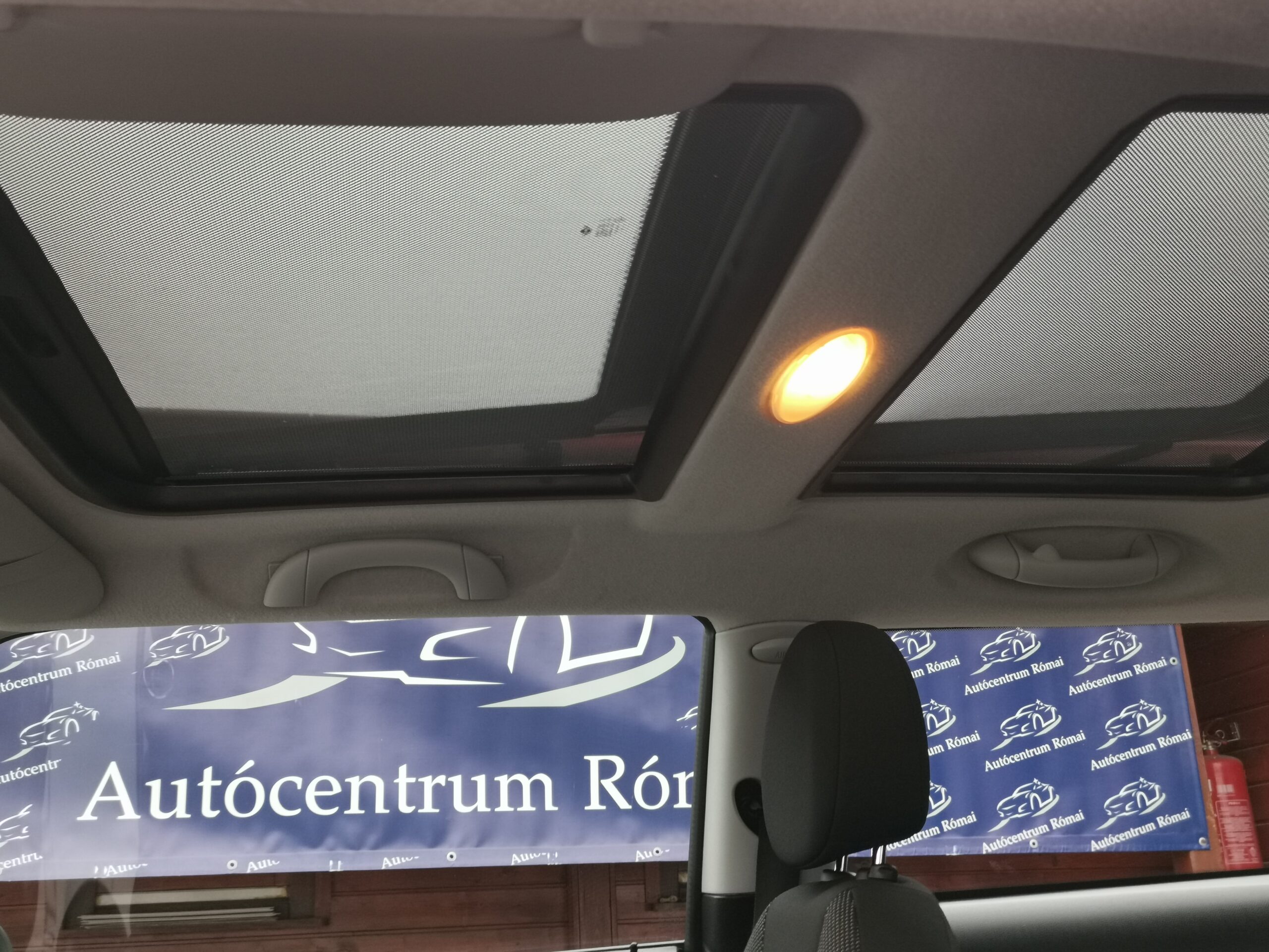 MINI MINI ONE 1.6 PANORÁMA TETŐ. ÜLÉSFŰTÉS. TEMPOMAT. XENON. ALUFELNI