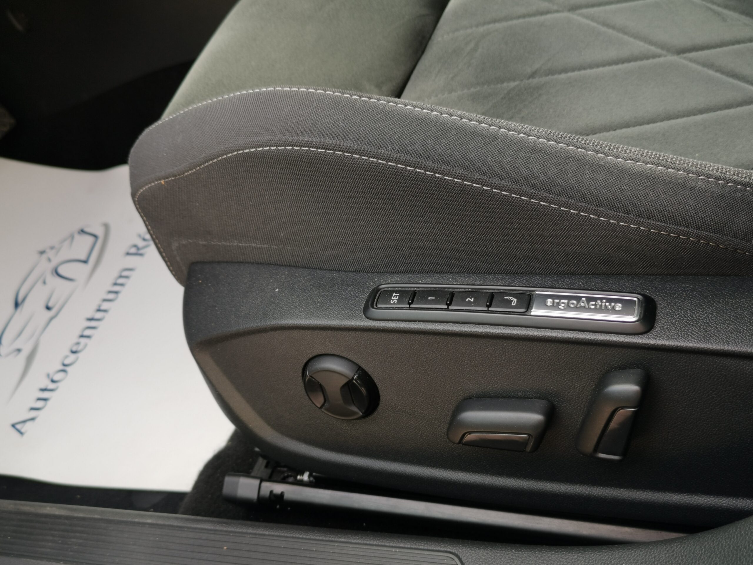 VOLKSWAGEN GOLF VIII Variant 1.5 TSI ACT Style MO.-i. 1. Tulaj. ÁFÁ-s! TEMPOMAT. LED. ÜLÉSFŰTÉS. ALUFELNI