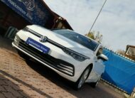 VOLKSWAGEN GOLF VIII Variant 1.5 TSI ACT Style MO.-i. 1. Tulaj. ÁFÁ-s! TEMPOMAT. LED. ÜLÉSFŰTÉS. ALUFELNI