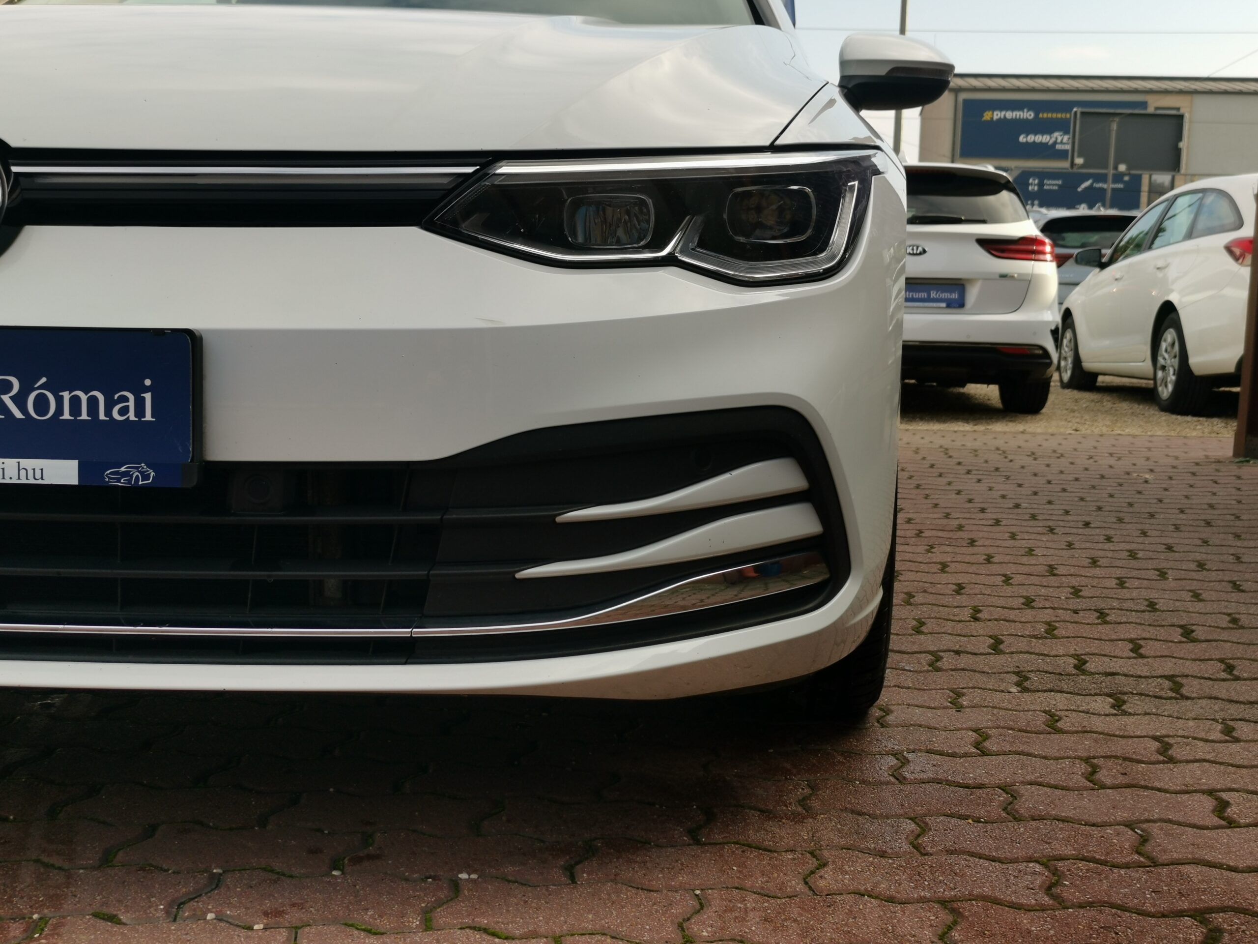 VOLKSWAGEN GOLF VIII Variant 1.5 TSI ACT Style MO.-i. 1. Tulaj. ÁFÁ-s! TEMPOMAT. LED. ÜLÉSFŰTÉS. ALUFELNI