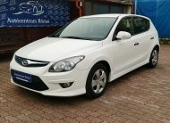 HYUNDAI I30 i30u 1.4 DOHC Life 127.000km! KLÍMA. ÜLÉSFŰTÉS. KÖDLÁMPA. ELEKTROMOS ABLAK