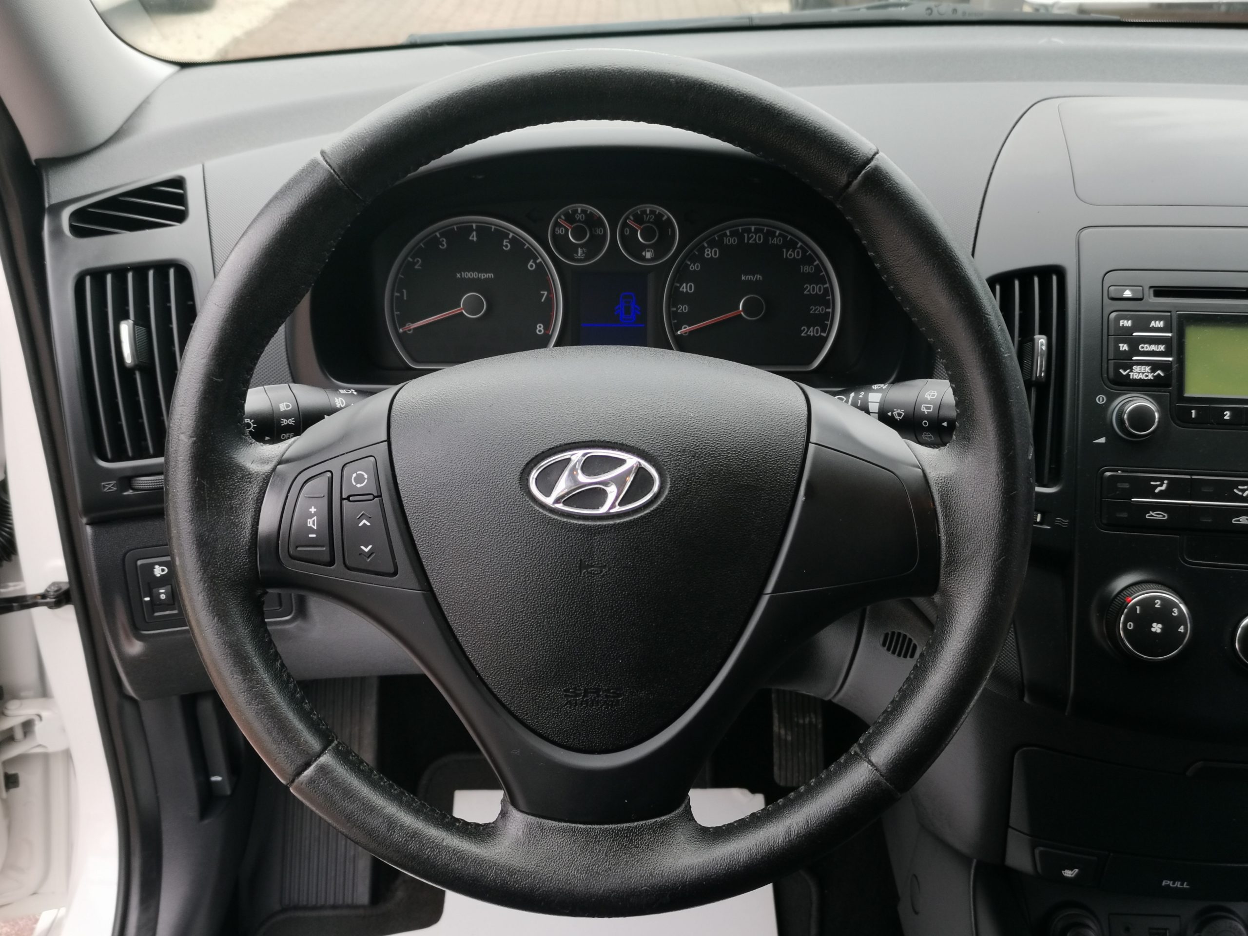 HYUNDAI I30 i30u 1.4 DOHC Life 127.000km! KLÍMA. ÜLÉSFŰTÉS. KÖDLÁMPA. ELEKTROMOS ABLAK