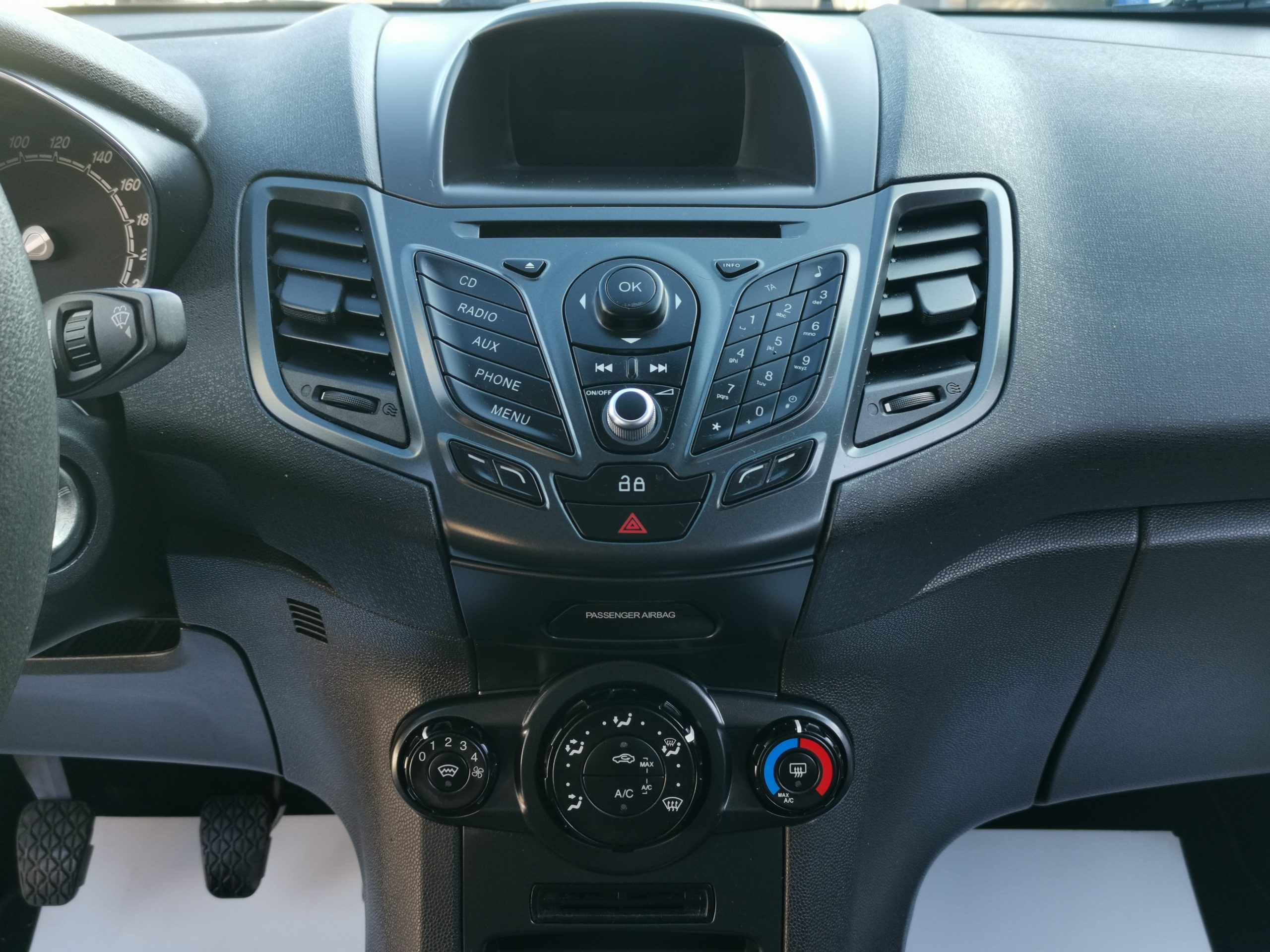 FORD FIESTA 1.25 Trend SYNC Edition. KLÍMA. ÜLÉSFŰTÉS. ALUFELNI