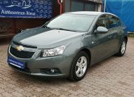 CHEVROLET CRUZE 1.8 LT Plus 104.000km! KLÍMA. ALUFELNI. TEMPOMAT. PARKRADAR. KÖDLÁMPA