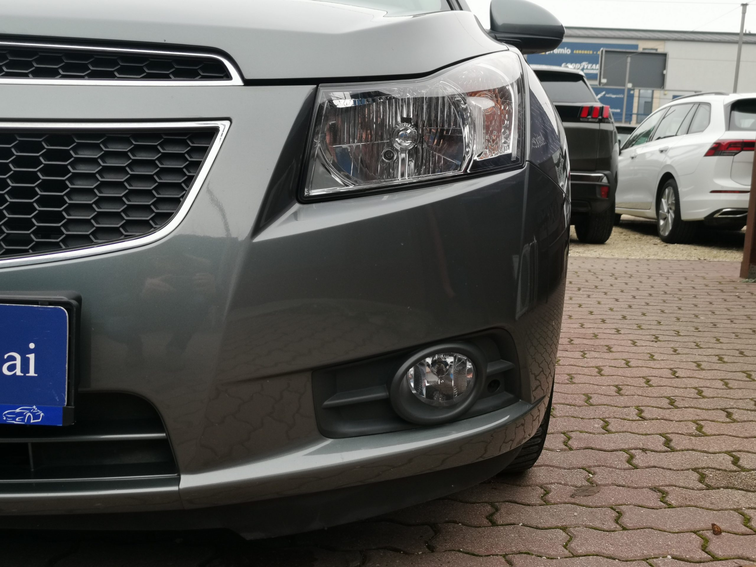 CHEVROLET CRUZE 1.8 LT Plus 104.000km! KLÍMA. ALUFELNI. TEMPOMAT. PARKRADAR. KÖDLÁMPA