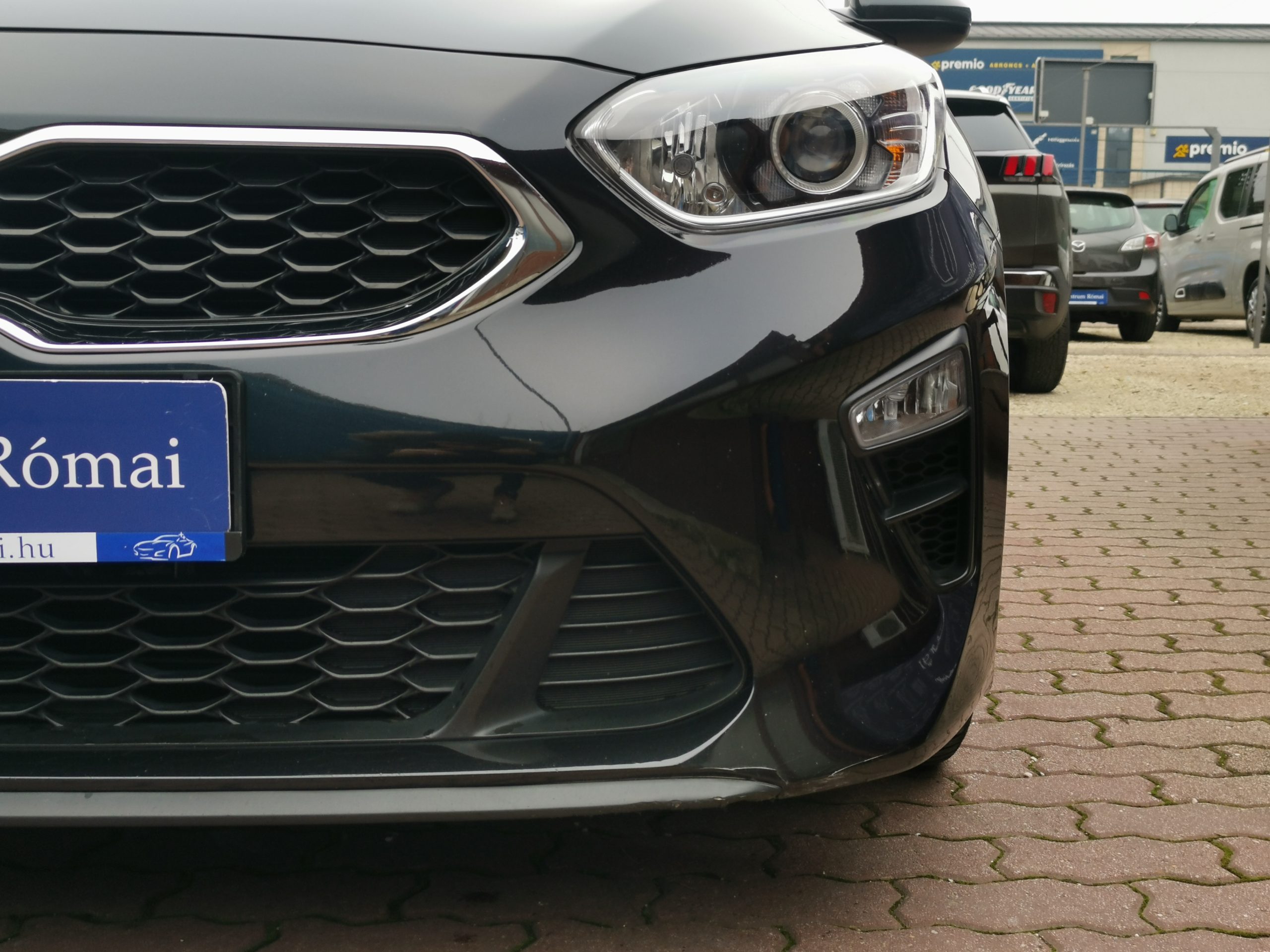 KIA CEE'D 1.4 CVVT LX Edition 7. 2.Tulaj. Szervizkönyv! TEMPOMAT. ÜLÉSFŰTÉS. KAMERA. ALUFELNI