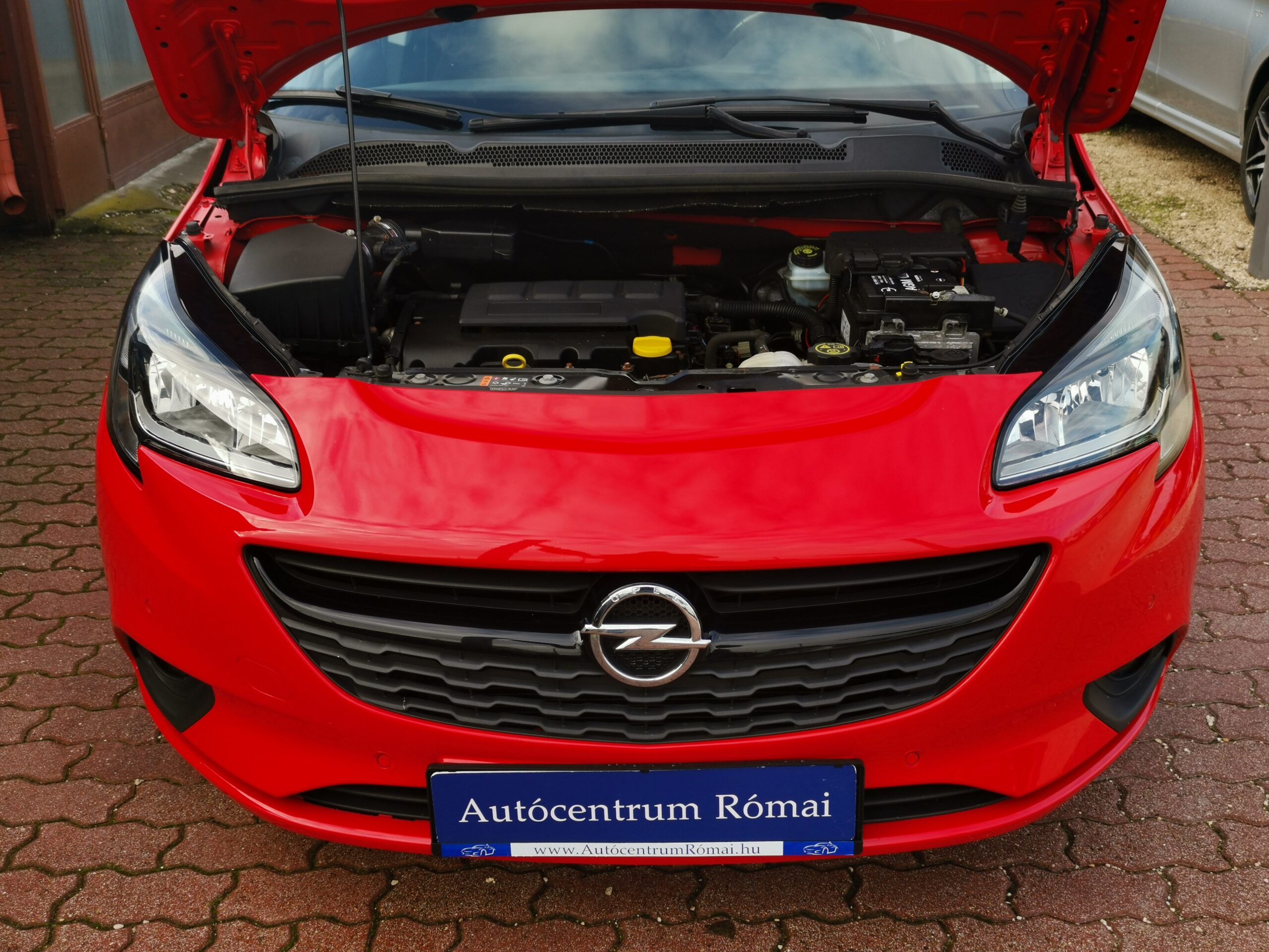 OPEL CORSA E 1.4 Color Edition Start-Stop 2. Tulaj. Szervizkönyv! TEMPOMAT. ÜLÉSFŰTÉS. PARKRADAR