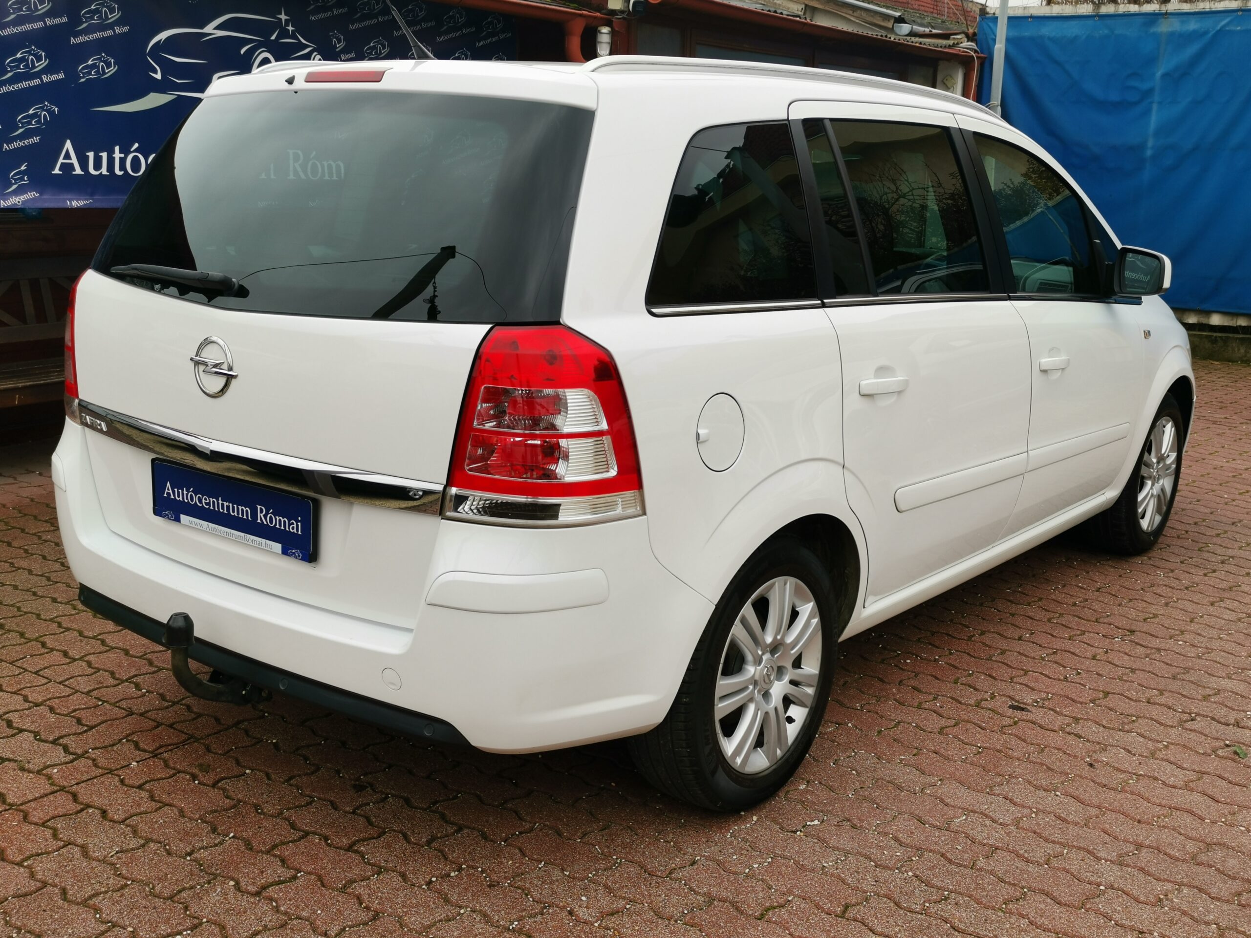 OPEL ZAFIRA B 1.8 Enjoy 140LE. 7 SZEM. XENON. PARKRADAR. DIGIT KLÍMA. TEMPOMAT. ÜLÉSFŰTÉS