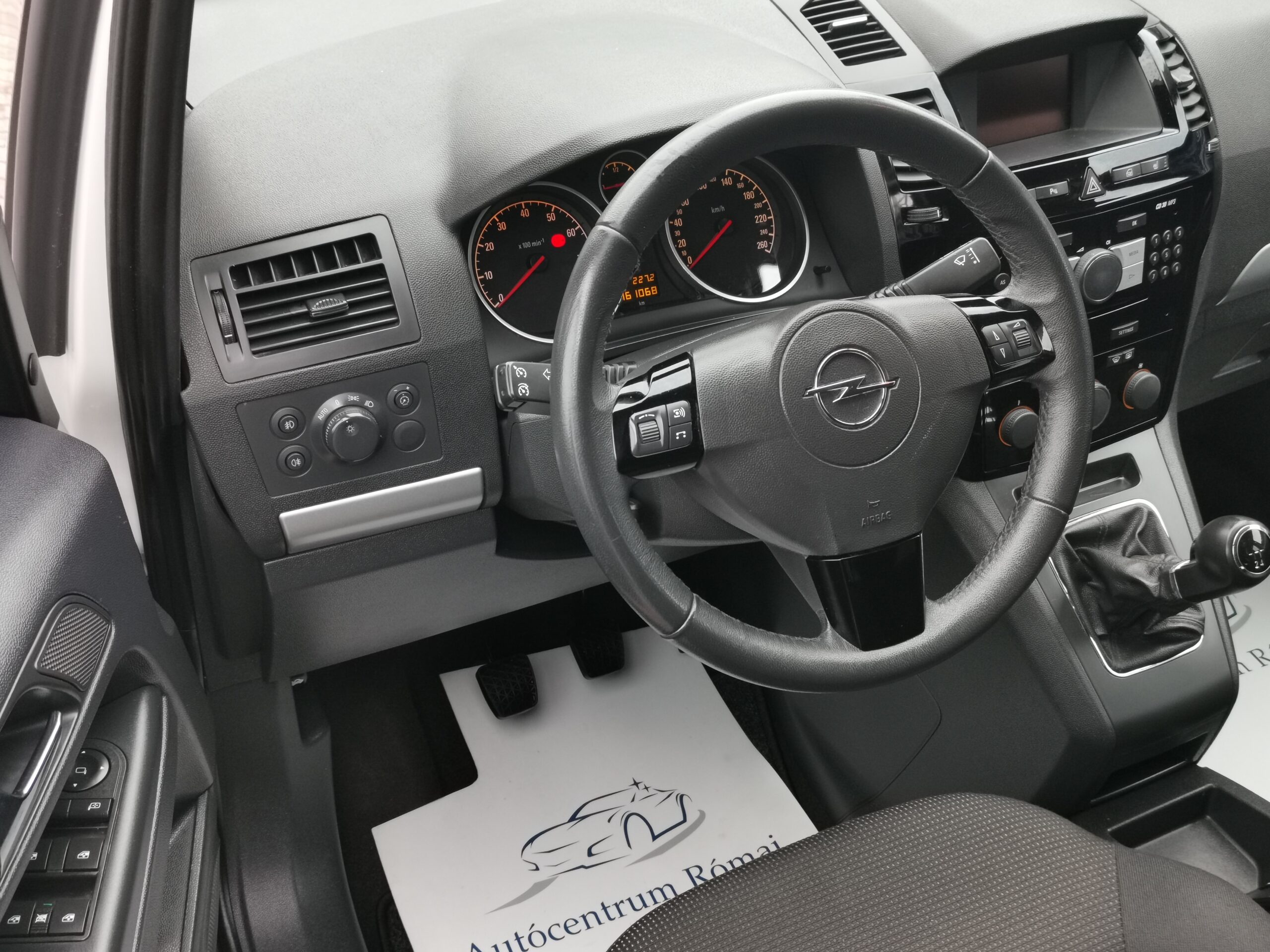 OPEL ZAFIRA B 1.8 Enjoy 140LE. 7 SZEM. XENON. PARKRADAR. DIGIT KLÍMA. TEMPOMAT. ÜLÉSFŰTÉS