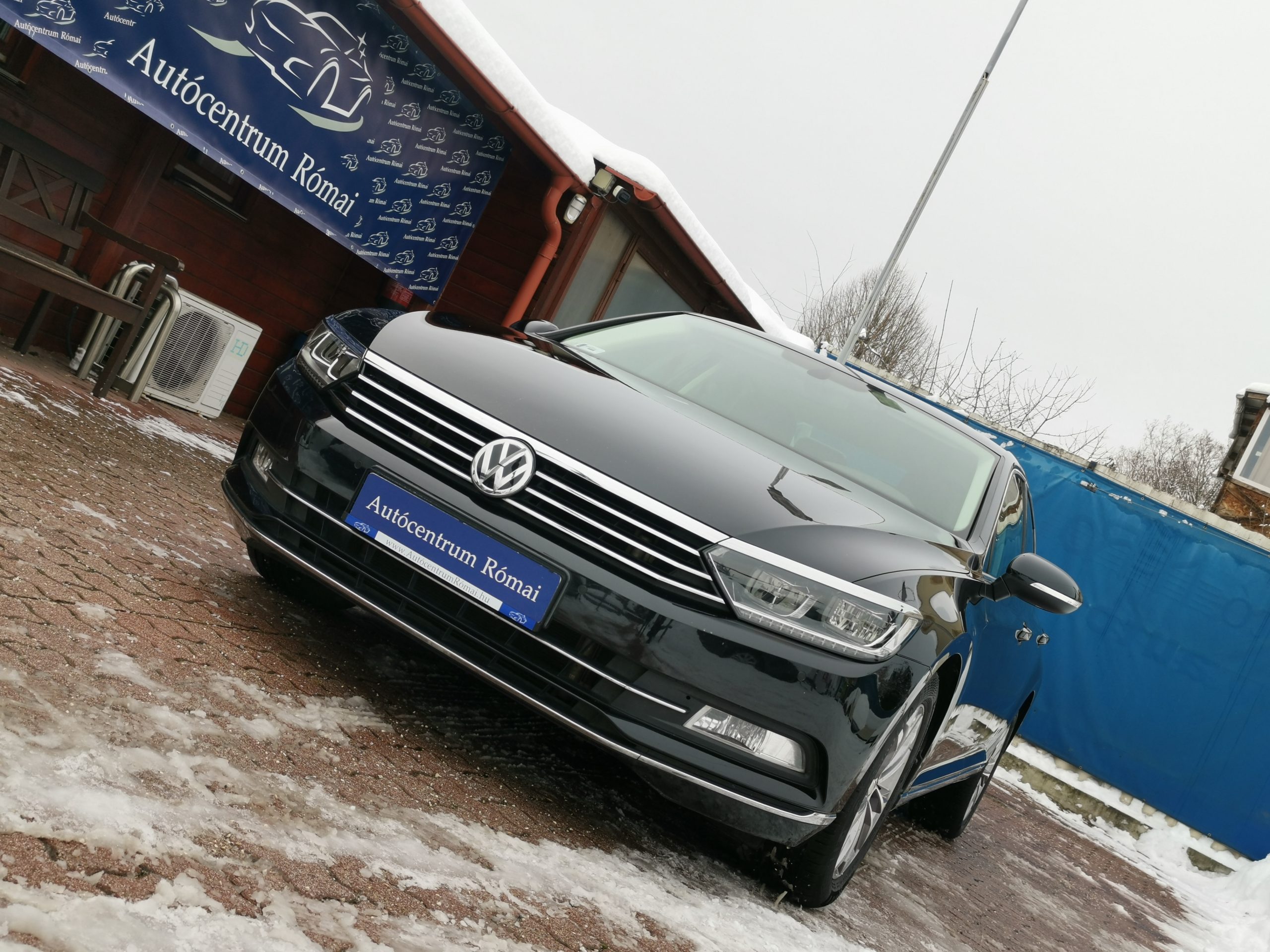 VOLKSWAGEN PASSAT 2.0 TDI BMT Highline DSG 112.000km! MO.-i. 1. Tulaj. Szervizkönyv! FÉLBŐR. LED. NAVIGÁCIÓ