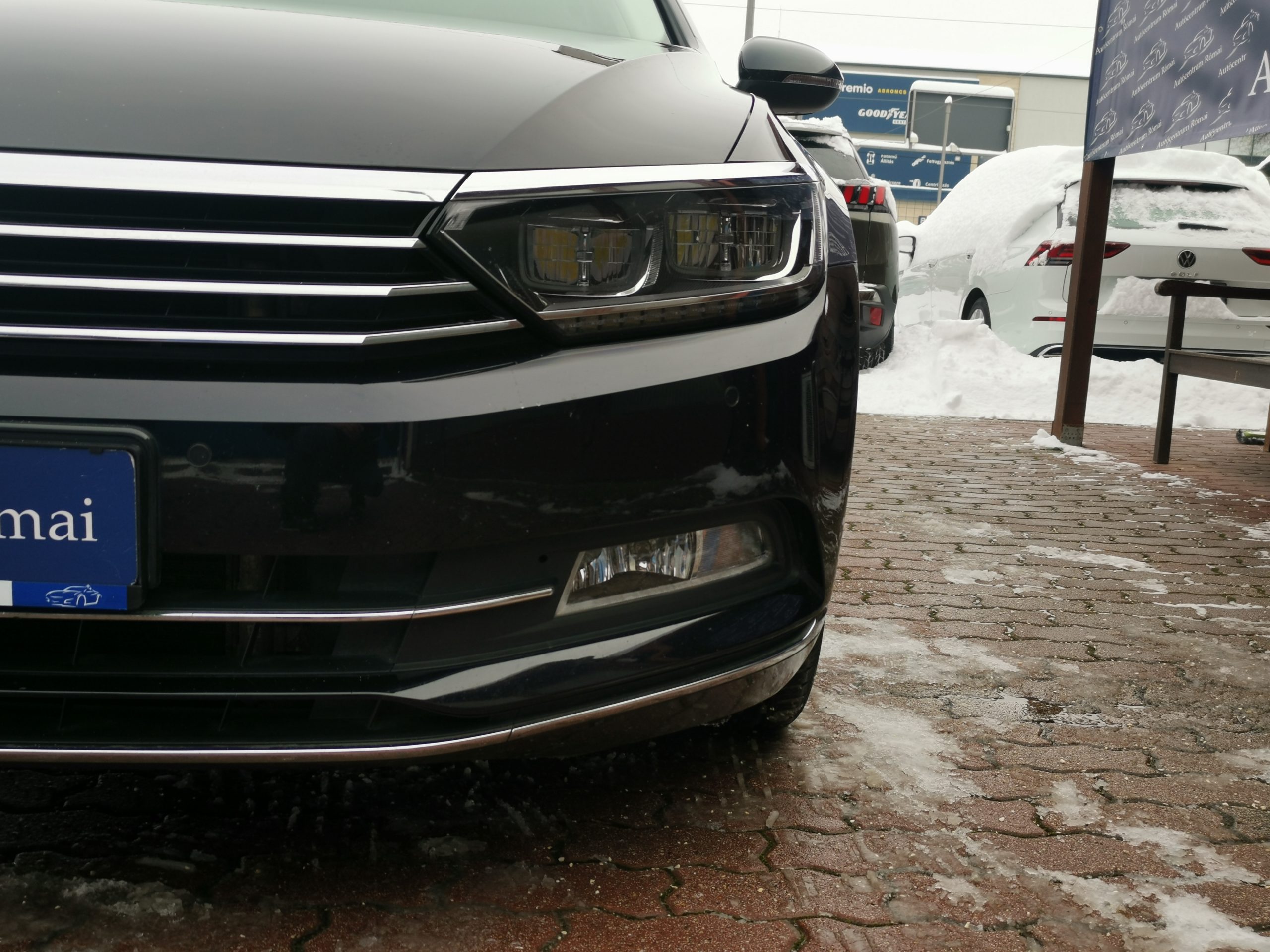 VOLKSWAGEN PASSAT 2.0 TDI BMT Highline DSG 112.000km! MO.-i. 1. Tulaj. Szervizkönyv! FÉLBŐR. LED. NAVIGÁCIÓ