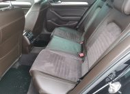 VOLKSWAGEN PASSAT 2.0 TDI BMT Highline DSG 112.000km! MO.-i. 1. Tulaj. Szervizkönyv! FÉLBŐR. LED. NAVIGÁCIÓ