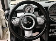 MINI MINI ONE 1.6 PANORÁMA TETŐ. ÜLÉSFŰTÉS. TEMPOMAT. XENON. ALUFELNI