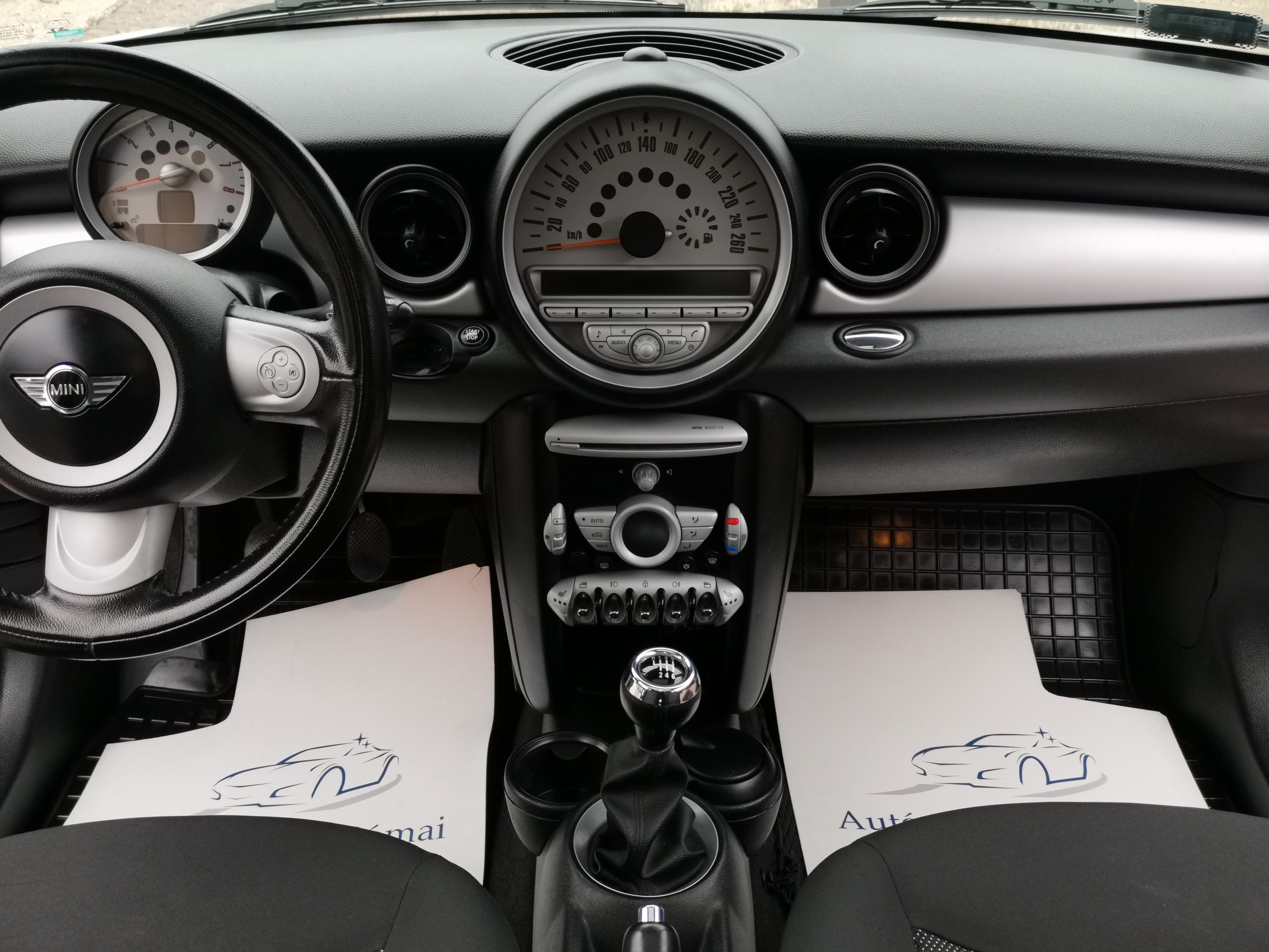 MINI MINI ONE 1.6 PANORÁMA TETŐ. ÜLÉSFŰTÉS. TEMPOMAT. XENON. ALUFELNI