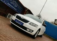 SKODA OCTAVIA Combi 1.4 TSI Elegance MO.-i. TEMPOMAT. PARKRADAR. ÜLÉSFŰTÉS. ALUFELNI