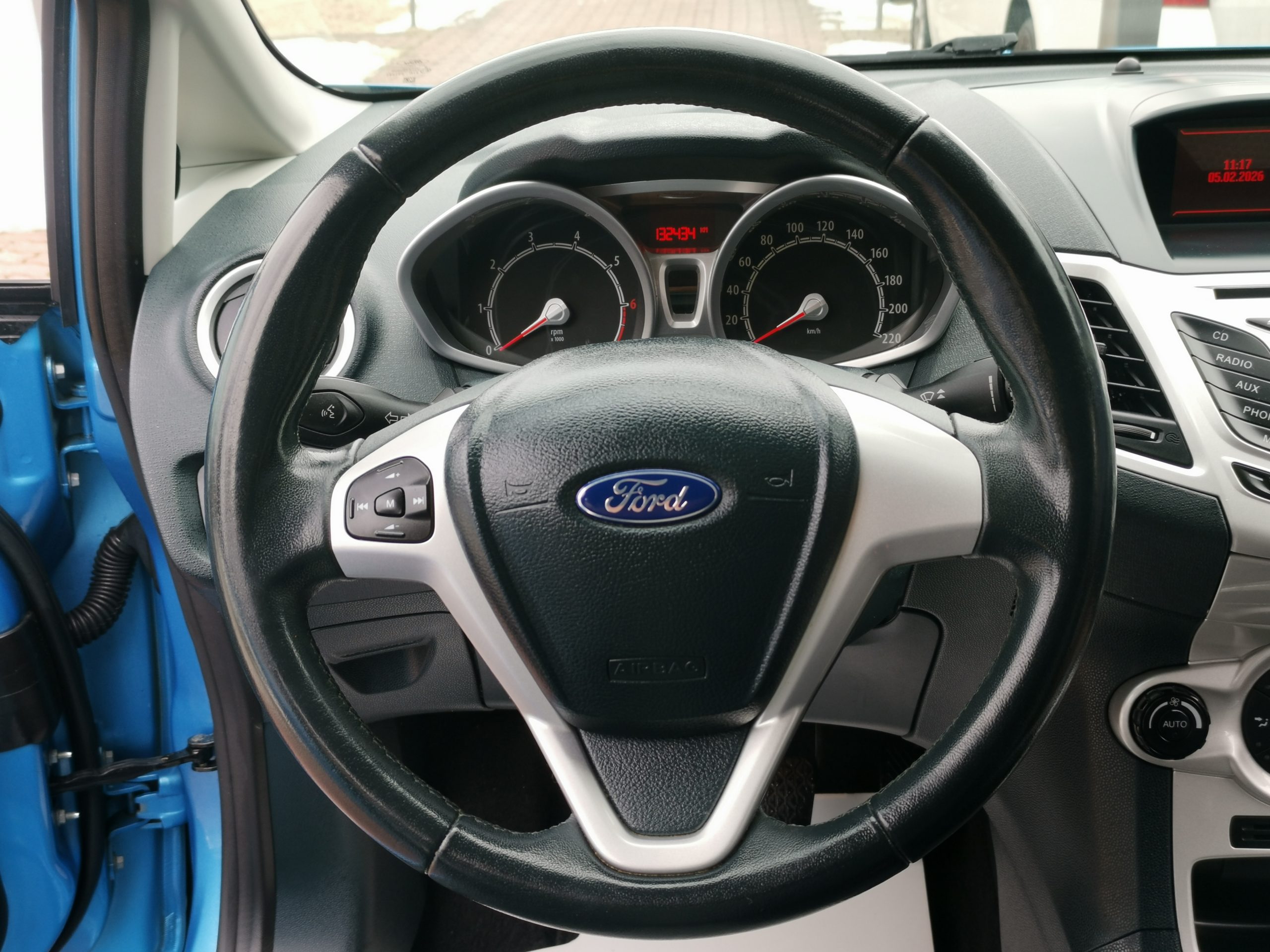 FORD FIESTA 1.25 Titanium 2. Tulaj. 132.000km! DIGIT KLÍMA. FÉLBŐR BELSŐ. ÜLÉSFŰTÉS. ALUFELNI