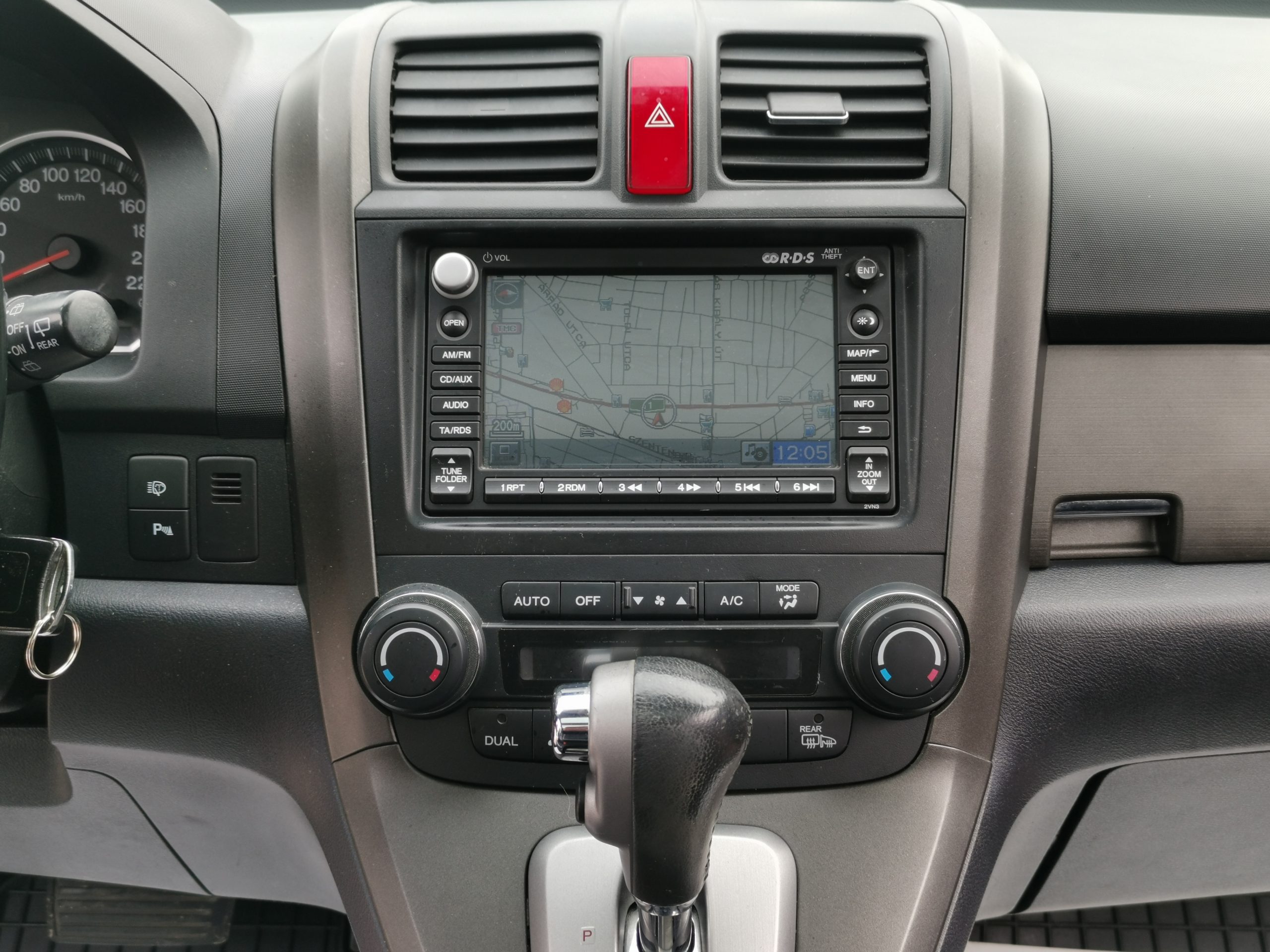 HONDA CR-V 2.2 i-DTEC Exe (Automata) BŐR. XENON. NAVIGÁCIÓ. ÜLÉSFŰTÉS. TEMPOMAT. KAMERA