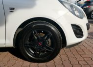 OPEL CORSA D 1.4 Cosmo NAVIGÁCIÓ. TEMPOMAT. FÉLBŐR BELSŐ. PARKRADAR. ÜLÉSFŰTÉS