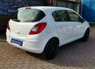 OPEL CORSA D 1.4 Cosmo NAVIGÁCIÓ. TEMPOMAT. FÉLBŐR BELSŐ. PARKRADAR. ÜLÉSFŰTÉS