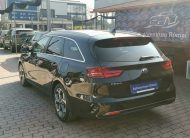 KIA CEE'D Ceed SW 1.4 T-GDI Platinum 2. Tulaj. Szervizkönyv! BŐRBELSŐ. PANORÁMA TETŐ. KAMERA. NAVIGÁCIÓ