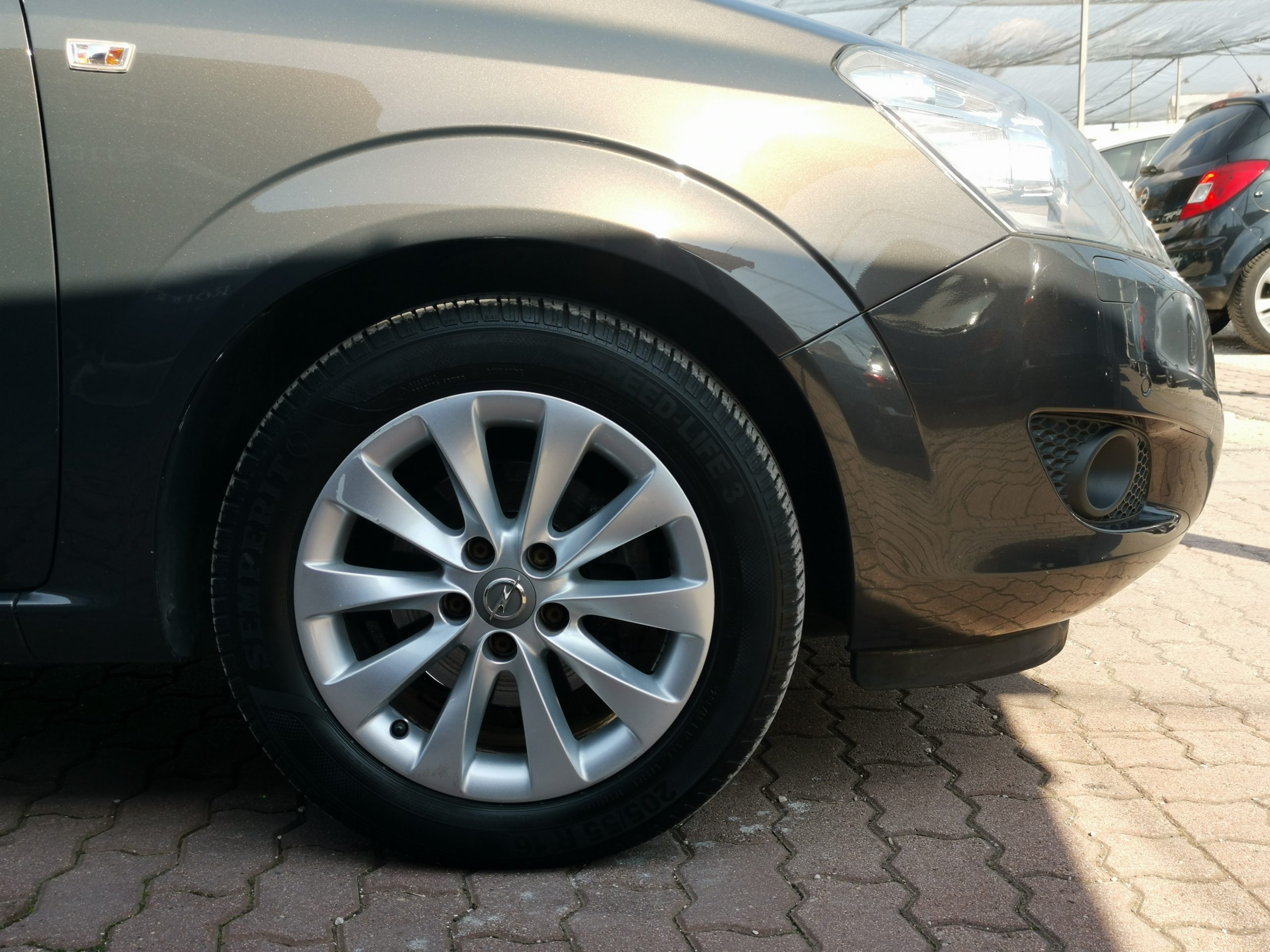 OPEL ZAFIRA B 1.8 Enjoy 2. Tulaj. Szervizkönyv! 7SZEM. XENON. NAVIGÁCIÓ. TEMPOMAT. PARKRADAR