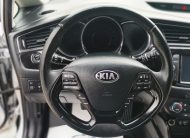 KIA CEE'D 1.6 GDI EX Limited 2. Tulaj. NAVIGÁCIÓ. ÜLÉSFŰTÉS. KAMERA. TEMPOMAT. FÉLBŐR BELSŐ