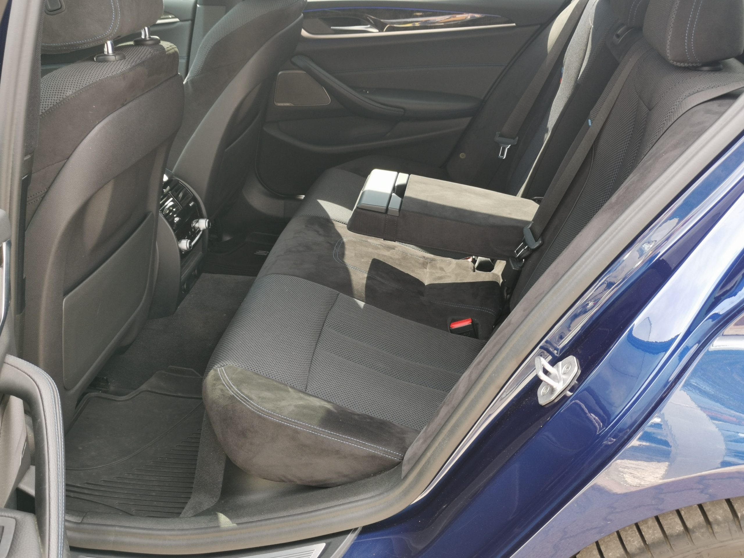 BMW 530e iPerformance (Automata) 105.000km! LED. NAVIGÁCIÓ. PANORÁMA TETŐ. 360 KAMERA. TEMPOMAT