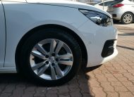 PEUGEOT 308 SW 1.5 BlueHDi Active MO.-i. 1. Tulaj. Szervizkönyv! TEMPOMAT. PARKRADAR. ÜLÉSFŰTÉS