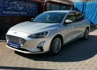 FORD FOCUS 1.5 EcoBoost Titanium S S MO.-i. 1. Tulaj. Szervizkönyv! NAVIGÁCIÓ. KAMERA. LED. TEMPOMAT. ALUFELNI