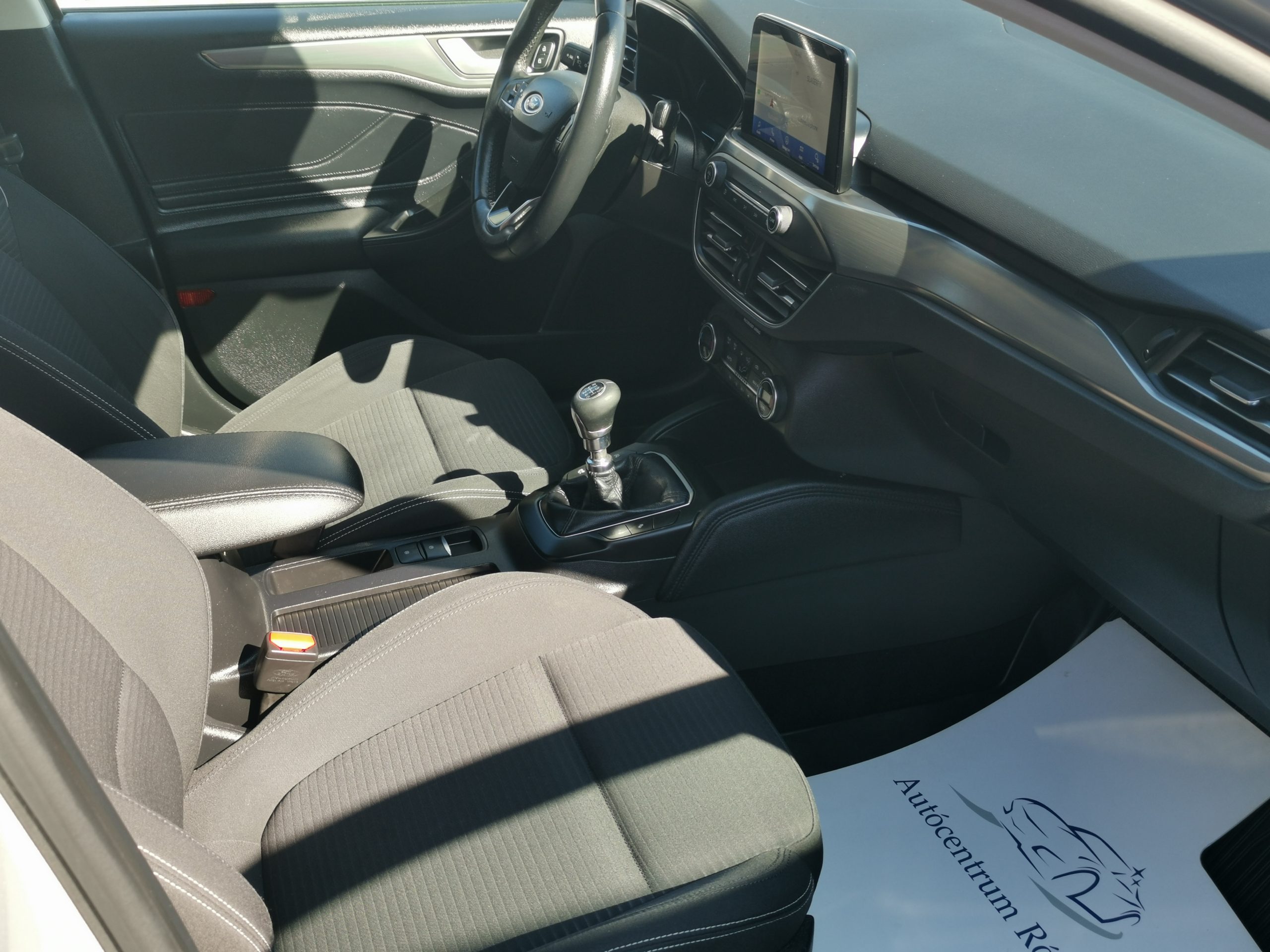 FORD FOCUS 1.5 EcoBoost Titanium S S MO.-i. 1. Tulaj. Szervizkönyv! NAVIGÁCIÓ. KAMERA. LED. TEMPOMAT. ALUFELNI