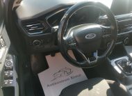 FORD FOCUS 1.5 EcoBoost Titanium S S MO.-i. 1. Tulaj. Szervizkönyv! NAVIGÁCIÓ. KAMERA. LED. TEMPOMAT. ALUFELNI