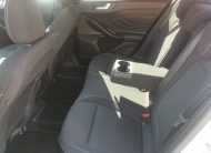 FORD FOCUS 1.5 EcoBoost Titanium S S MO.-i. 1. Tulaj. Szervizkönyv! NAVIGÁCIÓ. KAMERA. LED. TEMPOMAT. ALUFELNI