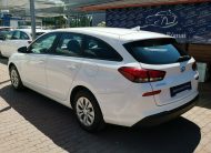 HYUNDAI I30 1.5 DPi Life MO.-i. 1. Tulaj. Szervizkönyv! ÁFÁ-s! TEMPOMAT. PARKRADAR. KÖDLÁMPA
