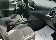 KIA CEE'D Ceed SW 1.4 T-GDI Platinum 97.000KM! 2. Tulaj. Szervizkönyv! PANORÁMA TETŐ. BŐR BELSŐ. KAMERA. NAVIGÁCIÓ