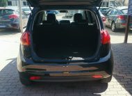 KIA VENGA 1.4 CVVT Limitált 2. Tulaj. DIGIT KLÍMA. FÉLBŐR BELSŐ. ÜLÉSFŰTÉS. PARKRADAR