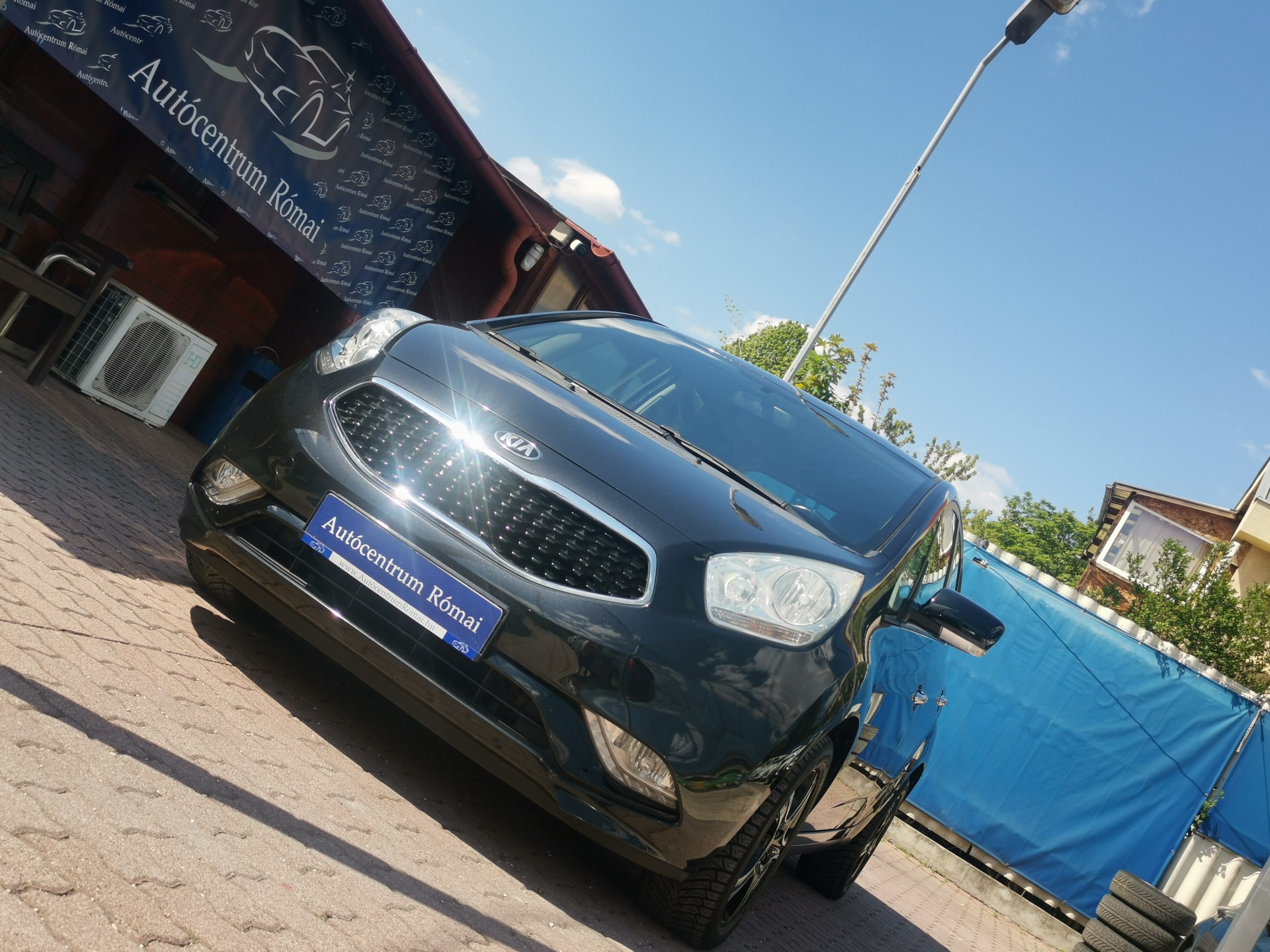 KIA VENGA 1.4 CVVT Limitált 2. Tulaj. DIGIT KLÍMA. FÉLBŐR BELSŐ. ÜLÉSFŰTÉS. PARKRADAR