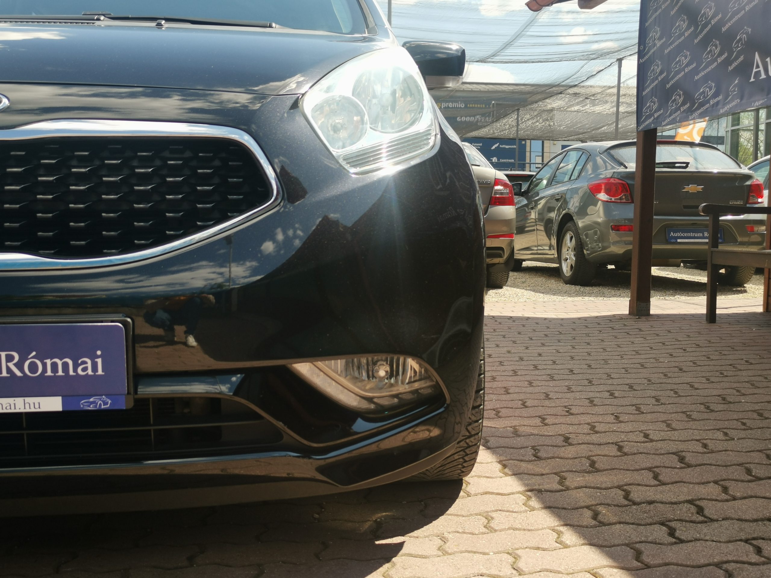 KIA VENGA 1.4 CVVT Limitált 2. Tulaj. DIGIT KLÍMA. FÉLBŐR BELSŐ. ÜLÉSFŰTÉS. PARKRADAR