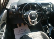 KIA VENGA 1.4 CVVT Limitált 2. Tulaj. DIGIT KLÍMA. FÉLBŐR BELSŐ. ÜLÉSFŰTÉS. PARKRADAR