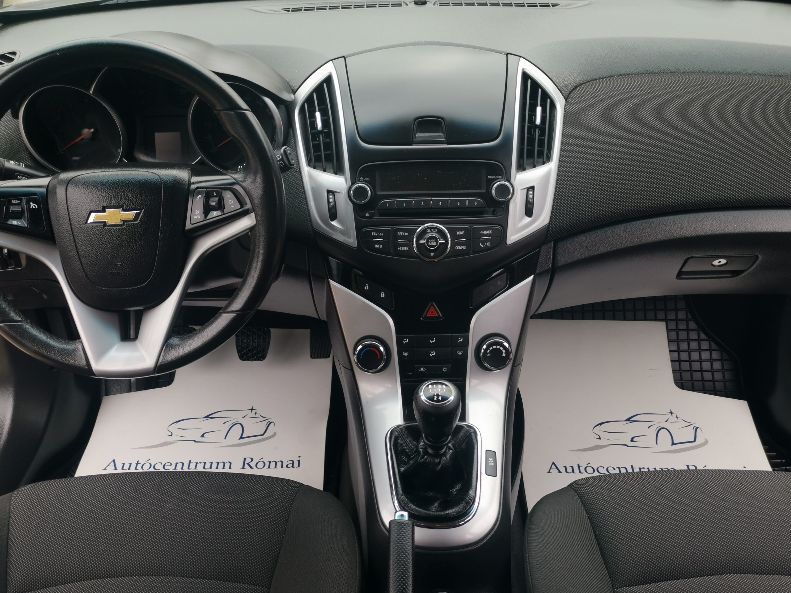 CHEVROLET CRUZE SW 1.6 LT Plus 1 Tulaj. 116.000km! PARKRADAR. ALUFELNI. TEMPOMAT. KÖDLÁMPA