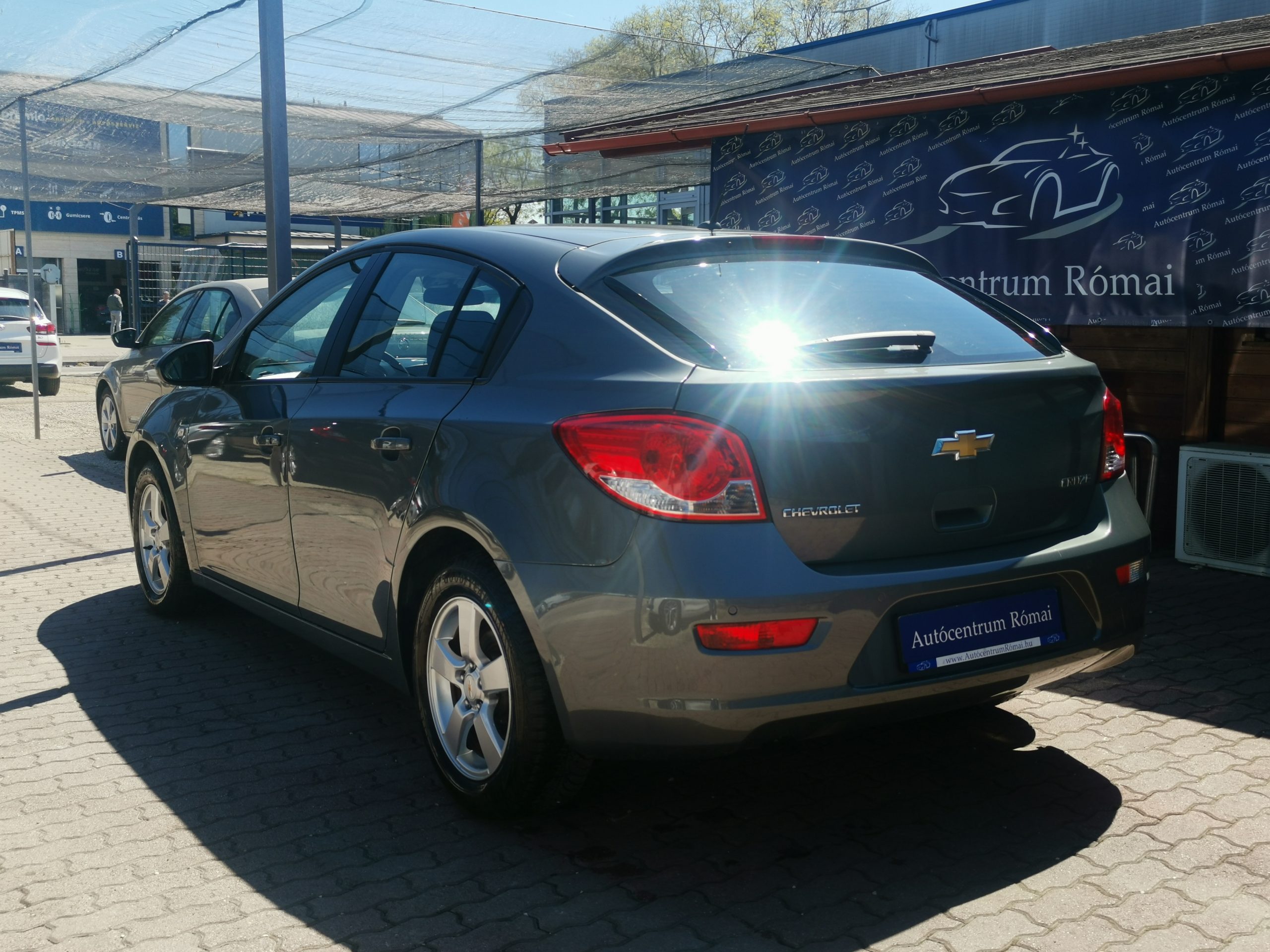 CHEVROLET CRUZE 1.8 LT Plus 104.000km! TEMPOMAT. PARKRADAR. KÖDLÁMPA. ALUFELNI