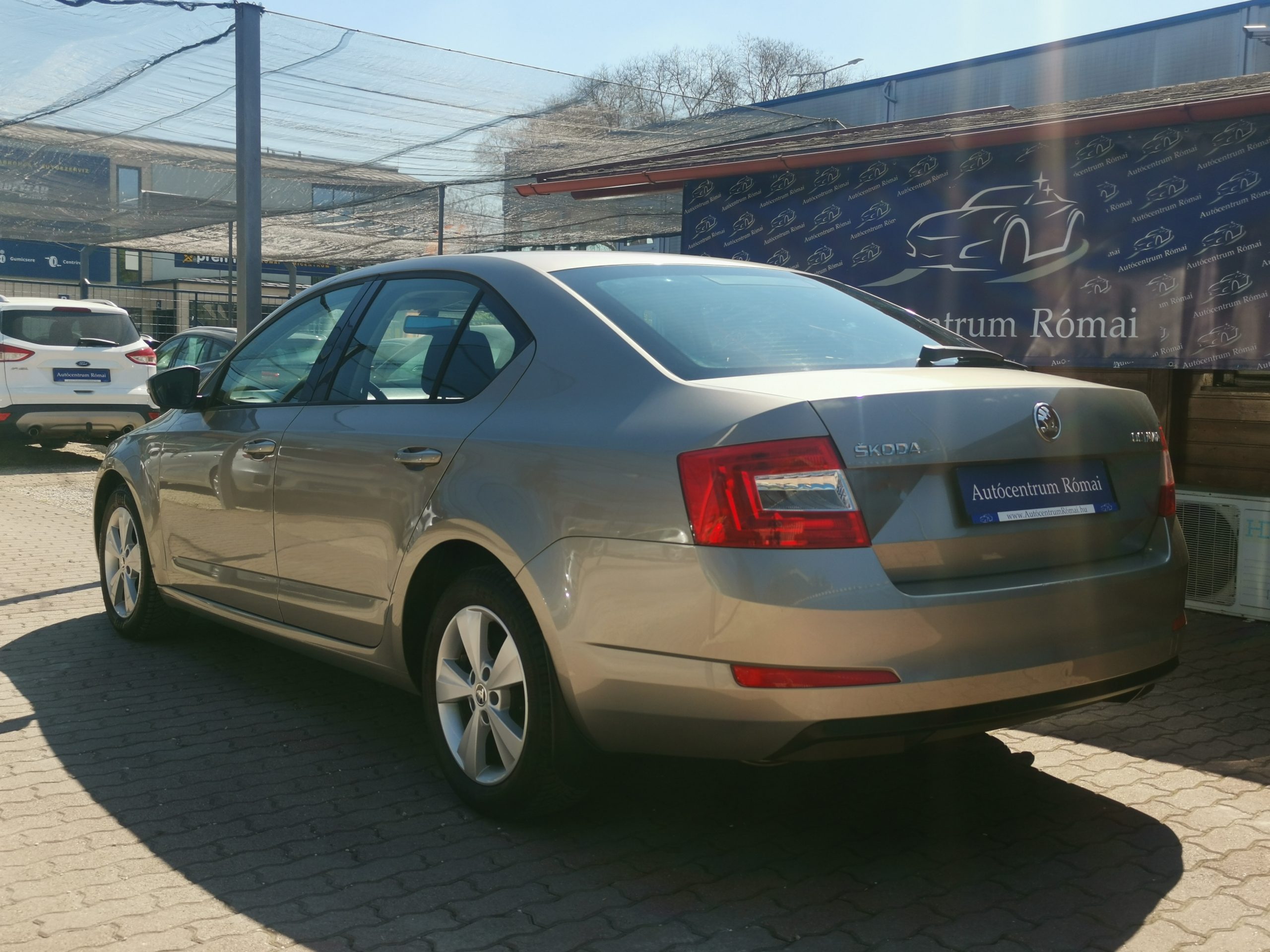 SKODA OCTAVIA 1.4 TSI Elegance DSG MO.-i. 1. Tulaj. Szervizkönyv! ÜLÉSFŰTÉS. TEMPOMAT. ALUFELNI. KÖDLÁMPA